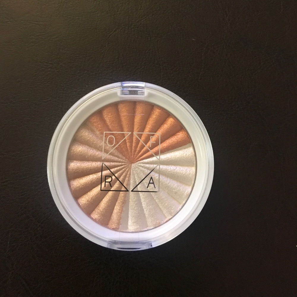 *New* OFRA X Nikkietutorials Highlighter